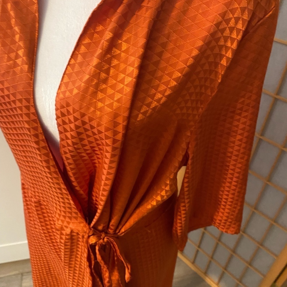 New NWT QED London satin jacquard collared wrap dress rust-Orange 16 Autumn Fall - Picture 3 of 7